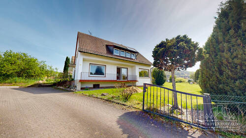 Blick von Straße aus - 