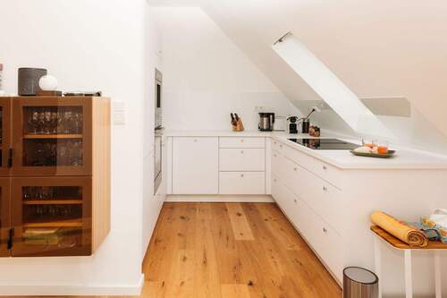 Einbauküche - 2 Zimmer Etagenwohnung in Berlin