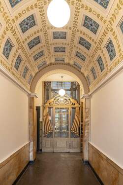 Repräsentatives Entrée - 