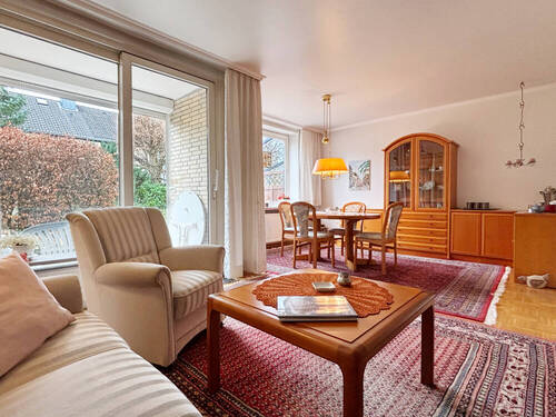 Wohn- und Essbereich - 4 Zimmer Reihenmittelhaus in Hamburg-Poppenbüttel