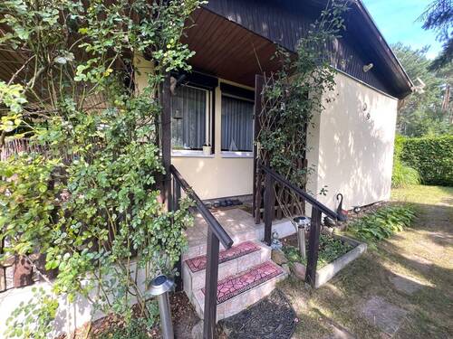 Zugang zum Bungalow und zur Terrasse - 