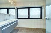 Badezimmer OG Nr.10 - 