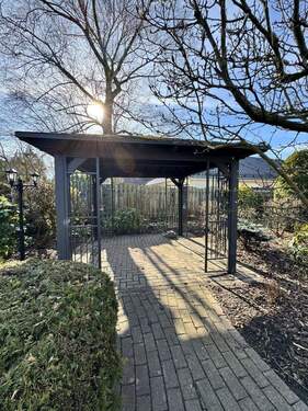 Gartenpavillon - 