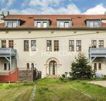 Ländlich, historisch, gepflegt: Charmante DG-Wohnung mit EBK in einem denkmalgeschützen Haus - Kreischa Lungkwitz