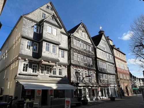 Gebäudeensemble - 1 Zimmer Mehrfamilienhaus, Wohnhaus in Herborn