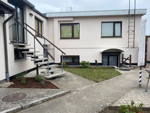 Hinteransicht Haus - 1 Zimmer Einfamilienhaus in Graal-Müritz