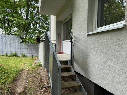 Balkon mit Zugang zum Grün - 