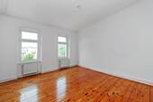 Schlafzimmer - 2 Zimmer Etagenwohnung zum Kaufen in Berlin