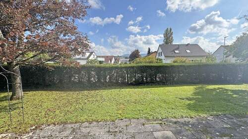 Garten - 7 Zimmer Einfamilienhaus zum Kaufen in Gomaringen