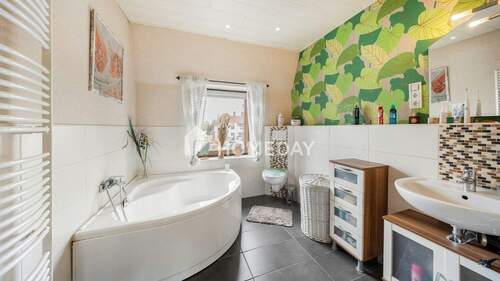 1. OG Badezimmer 1 - 