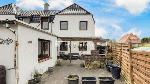 Außenansicht 3 - 6 Zimmer Einfamilienhaus in Nordenham