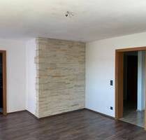 2,5-Zimmer-Wohnung mit Balkon und Carport in Gleußen - Itzgrund