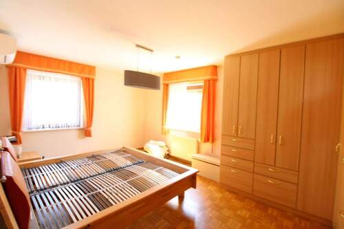 5 Schlafzimmer 2 EG - 