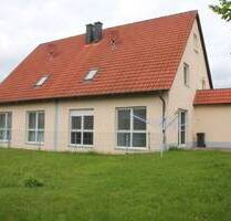 Familienfreundliche 4 Zi-Wohnung mit eigenem Garten - Wolframs-Eschenbach