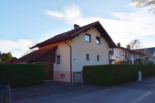 Hausansicht - Grundstück zum Kaufen in Rosenheim