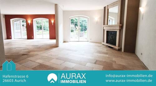 Wohn- / Kaminzimmer EG - 