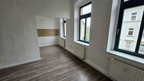 Wohn-Essbereich.1.jpg - Moderne 4-Raumwohnung mit Balkon und zwei Bädern – ideal für Familien oder Paare