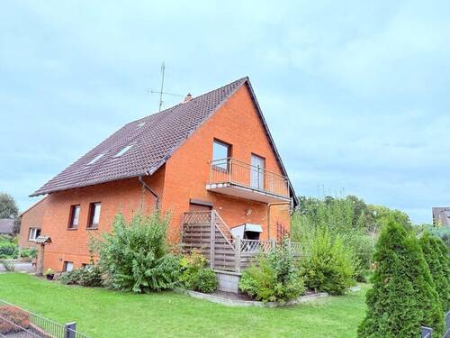 Ansicht Straße - Einfamilienhaus mit 109,00 m² in Gandesbergen zum Kaufen