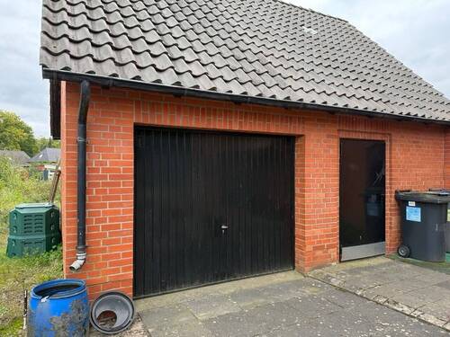 Garage und Schuppen - 