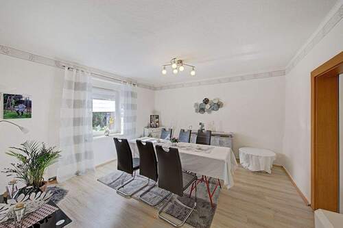 Esszimmer EG - 9 Zimmer Mehrfamilienhaus, Wohnhaus in Dortmund