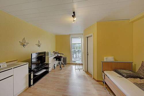 Schlafzimmer EG - Mehrfamilienhaus, Wohnhaus mit 209,00 m² in Dortmund zum Kaufen