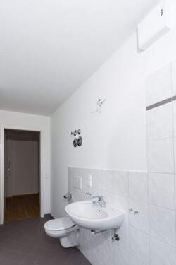 KirschStr116_Bad_004.jpg - 