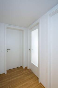 KirschStr116_Flur_003.jpg - 