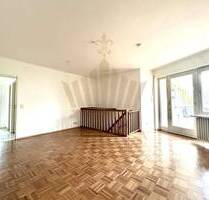 Attraktive 5 Zimmer Wohnung mit Potential | Süd-Ost Balkon | B-Lankwitz - Berlin