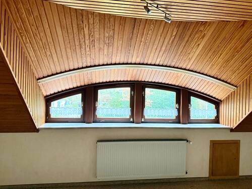 Kinderzimmer, Blick Richtung Straße - 