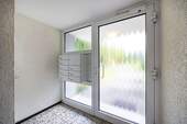 Eingangstür - Etagenwohnung mit 64,00 m² in Bielefeld / Brackwede zum Kaufen