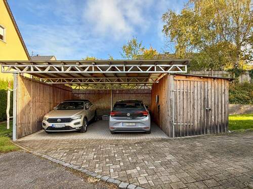 Doppelcarport mit Wallbox und Fahrradschuppen - 6 Zimmer Einfamilienhaus zum Kaufen in Hachenburg VG