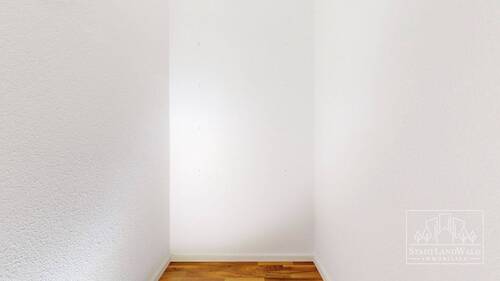 Vorratsraum/Garderobe - 