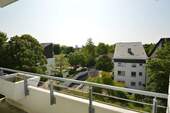 Sonnenbalkon mit Blick ins Grüne - 