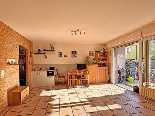 Erdgeschoss: Essbereich - 2 Zimmer Etagenwohnung zum Kaufen in Lünen