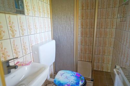 Bad zum Gästezimmer - 
