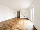Wohnküche (ohne EBK) - Großzügige 3 Zimmer Wohnung 