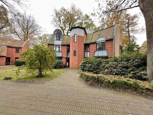Hier entlang! - 3 Zimmer Etagenwohnung zum Kaufen in Bremen / Oberneuland