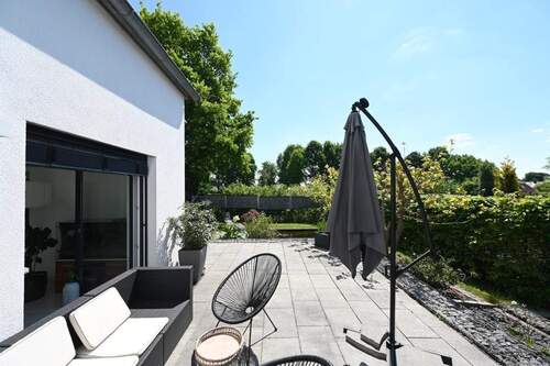 Mit sonniger Süd-Terrasse - 