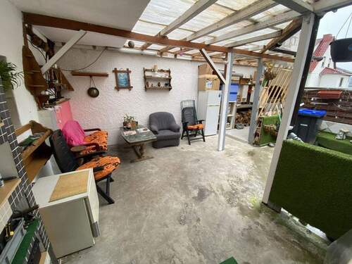 Überdachte Außenterrasse - 