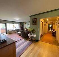 Schön geschnittene 3-Zimmer-EG-Wohnung in 6-FH - inkl. Garage - Bühl Stadtgebiet