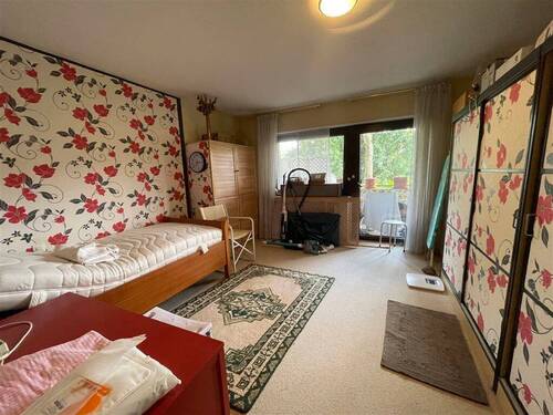 Zimmer 2 (Weitwinkelaufnahme) - 