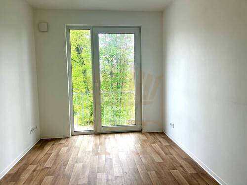 Zimmer - 2 Zimmer Etagenwohnung zur Miete in Bernau bei Berlin