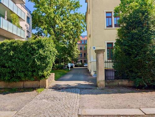 Zugang Objekt - Etagenwohnung mit 146,00 m² in Dresden zum Kaufen