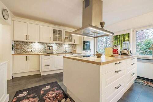 Küche - 8 Zimmer Einfamilienhaus zum Kaufen in Hirschberg an der Bergstraße