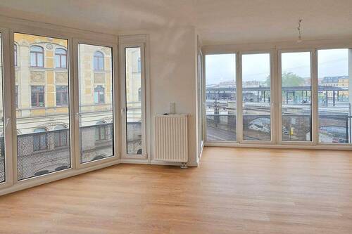 Wohnen - 2 Zimmer Etagenwohnung zur Miete in Dresden