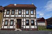 Vorderansicht - Kleines Einfamilienhaus mit ebenerdigem Garten in Ellrich zu verkaufen