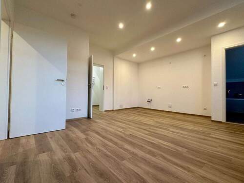 Bild 4 - Etagenwohnung mit 48,00 m&sup2; in Lichtenstein OT Rödlitz zur Miete