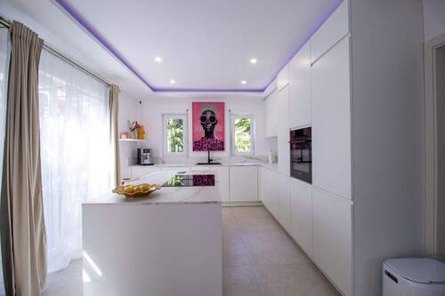 Küche - Modernes Einfamilienhaus in ruhiger Ortsrandlage - energieeffizient, stilvoll & bezugsfrei