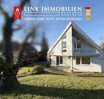 Ihr neues Zuhause in Nürtingen - Stilvoll renoviertes Einfamilienhaus mit Garten und Garagen