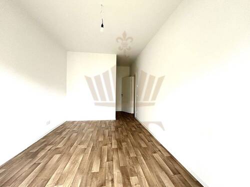 Schlafzimmer 2 mit Ankleide - 